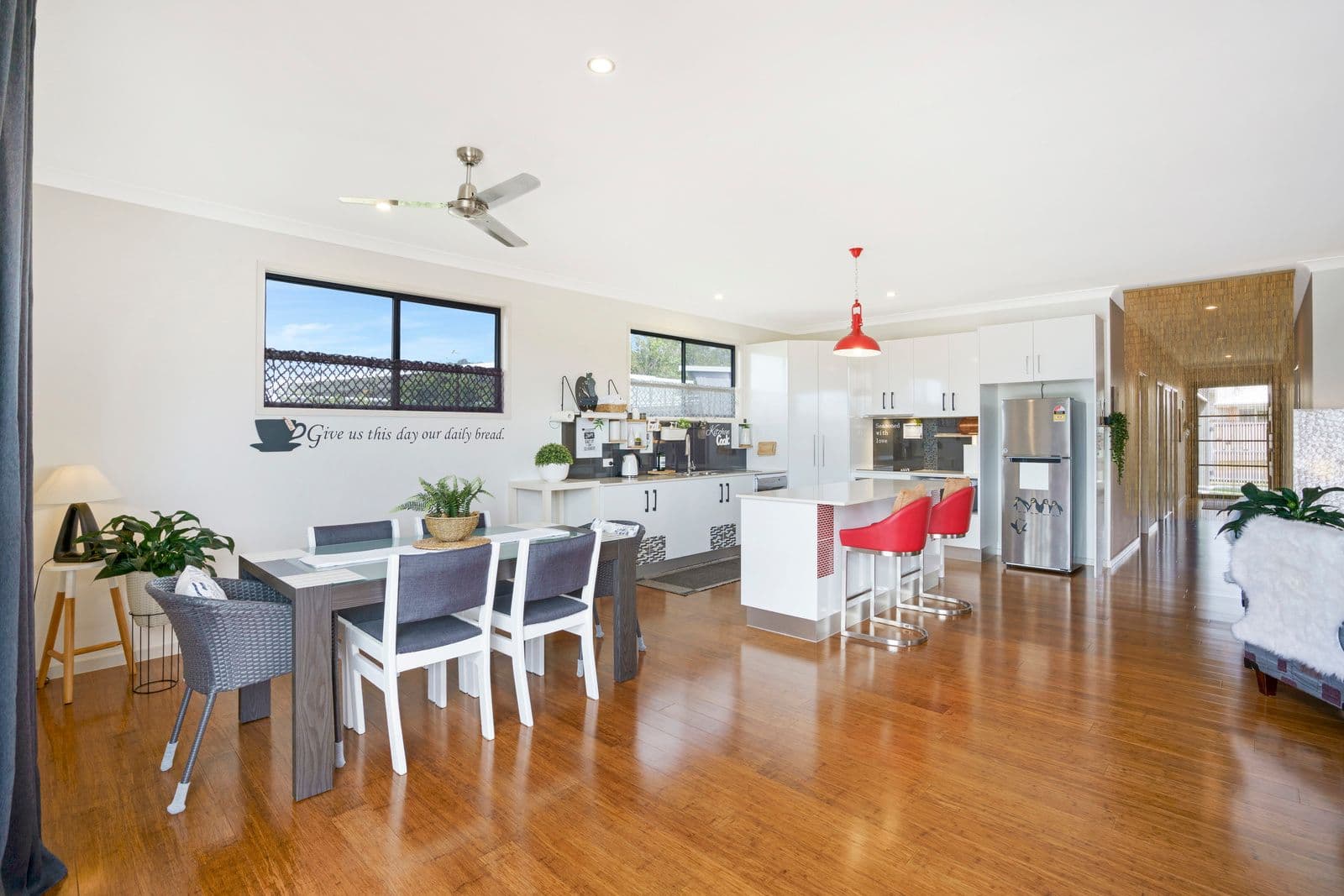15 Harriet Lane, Oxenford QLD 4210, Oxenford - Thumbnail 8