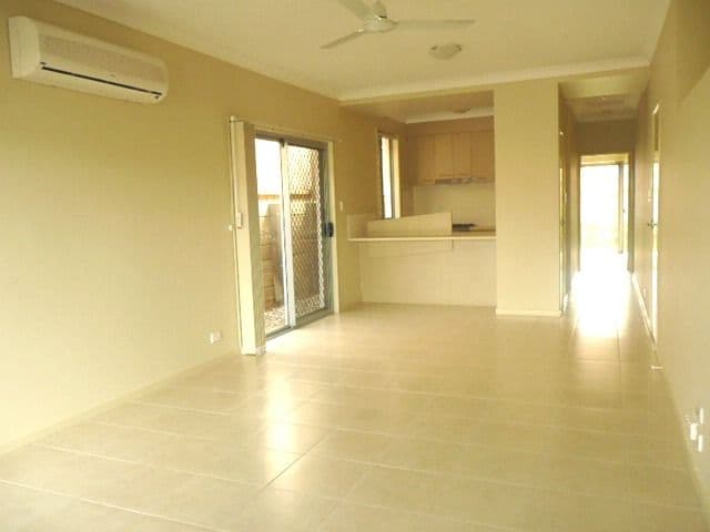 12 Meridian Avenue, SPRINGFIELD LAKES QLD 4300, Springfield Lakes - Thumbnail 2
