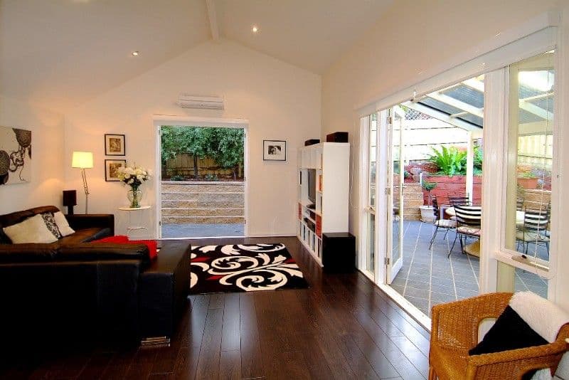 5 Edmund Rice Parade, WATSONIA NORTH VIC 3087, Watsonia North - Thumbnail 3