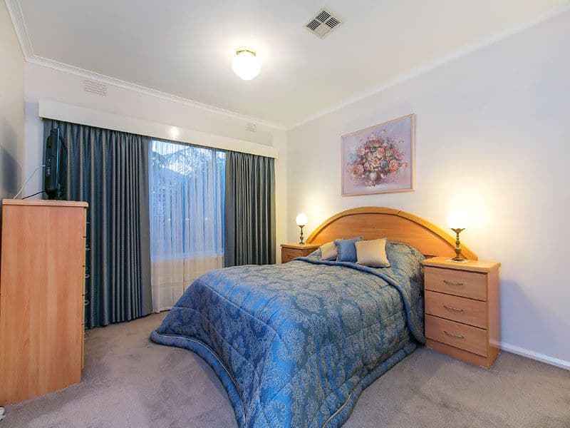 2 Macao Court, Cheltenham VIC 3192, Cheltenham - Thumbnail 4