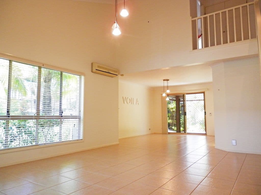 264 Oxley Drive, Coombabah QLD 4216, Coombabah - Thumbnail 3