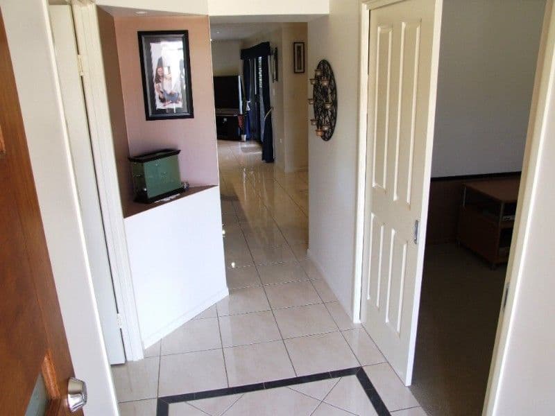 105 Perrott Drive, ROCKYVIEW QLD 4701, Rockyview - Thumbnail 3
