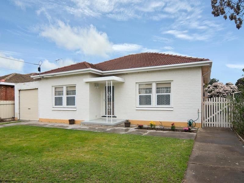 76 English Avenue, Clovelly Park SA 5042, Clovelly Park - Image 1