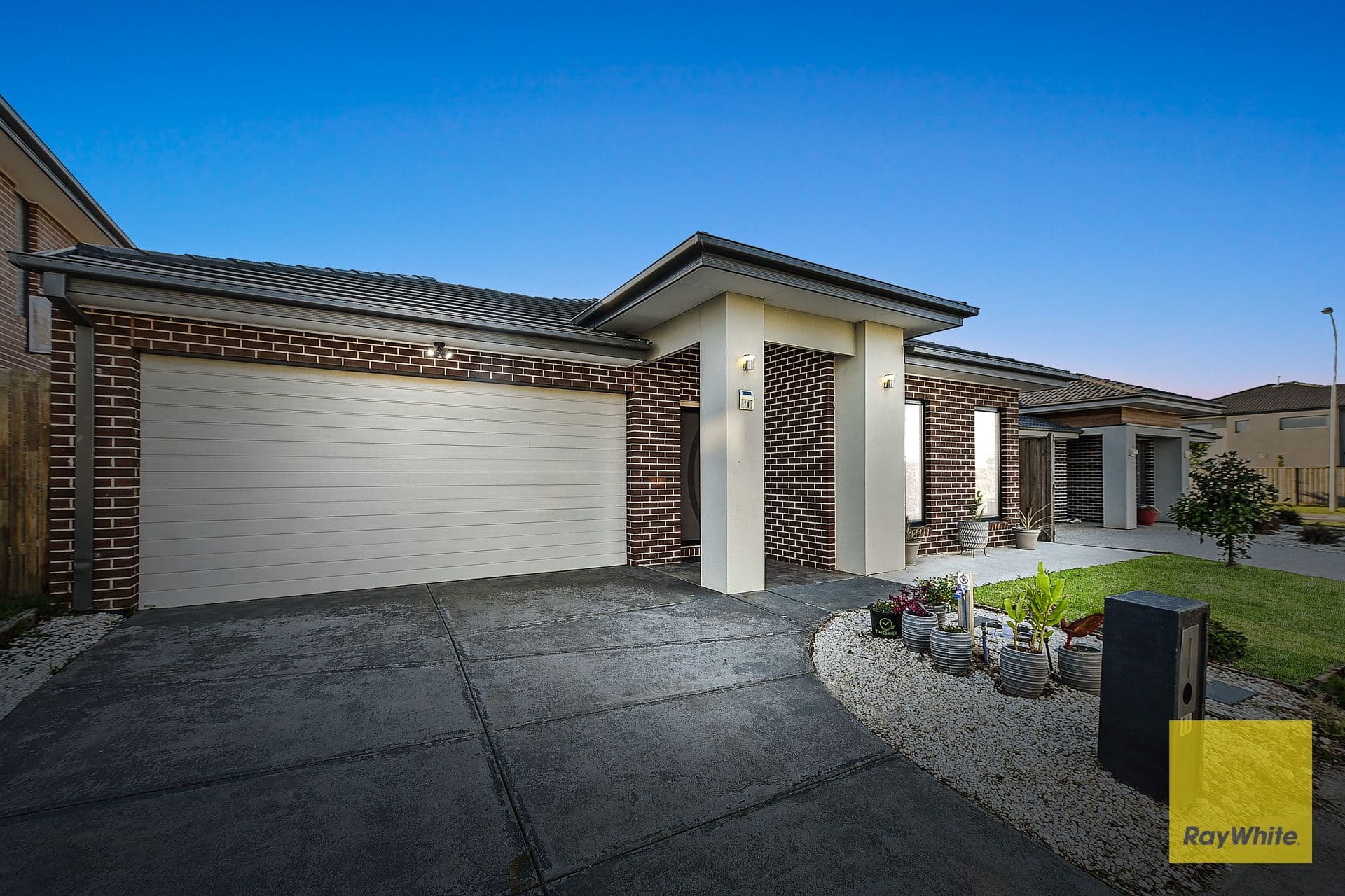 14 Palacio Terrace, Clyde North VIC 3978, Clyde North - Image 1