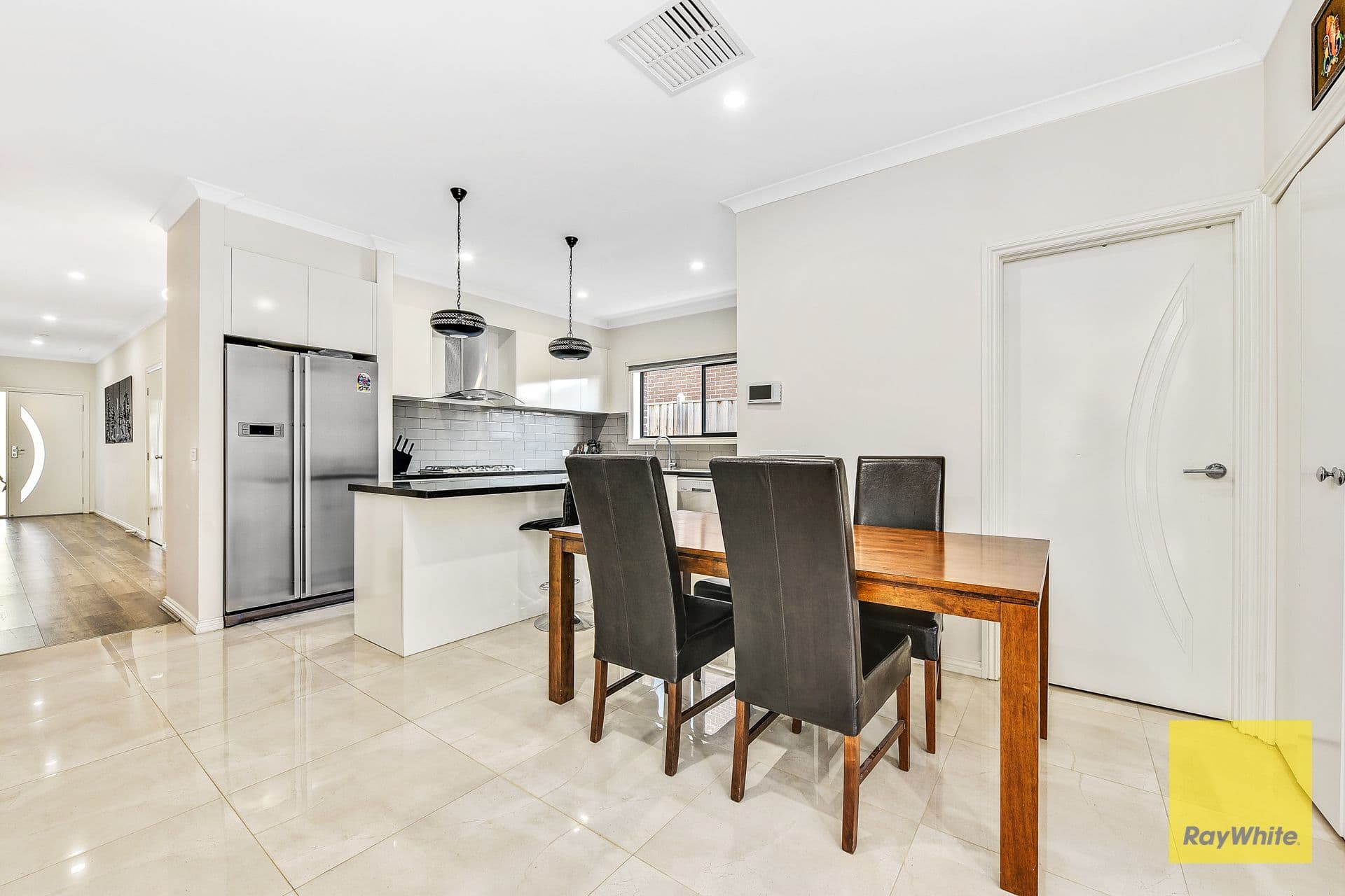 14 Palacio Terrace, Clyde North VIC 3978, Clyde North - Thumbnail 7