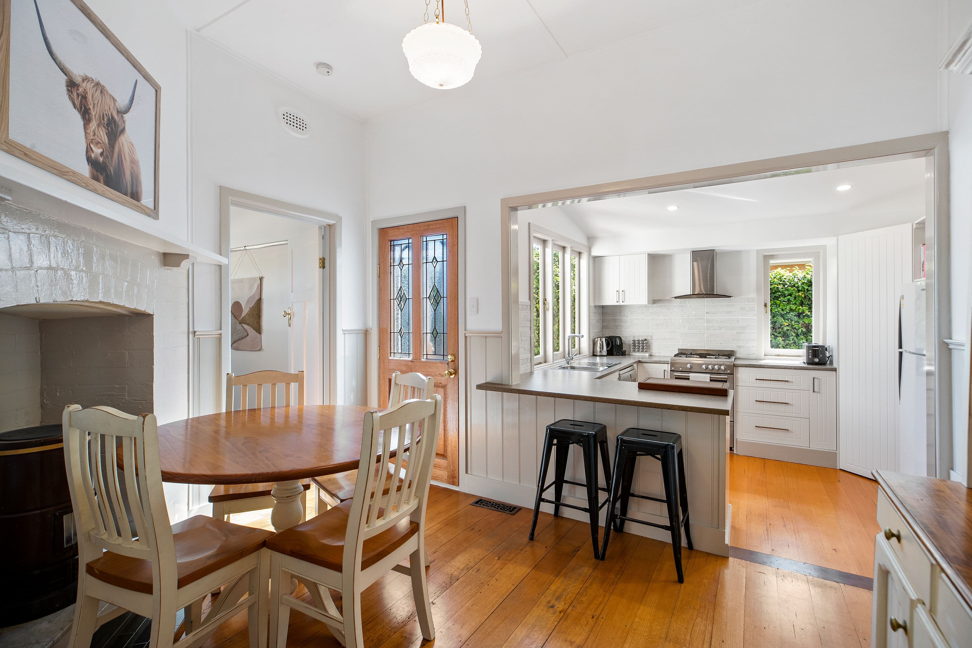 24 Banool Road, Fairhaven, VIC, Boronia - Thumbnail 3