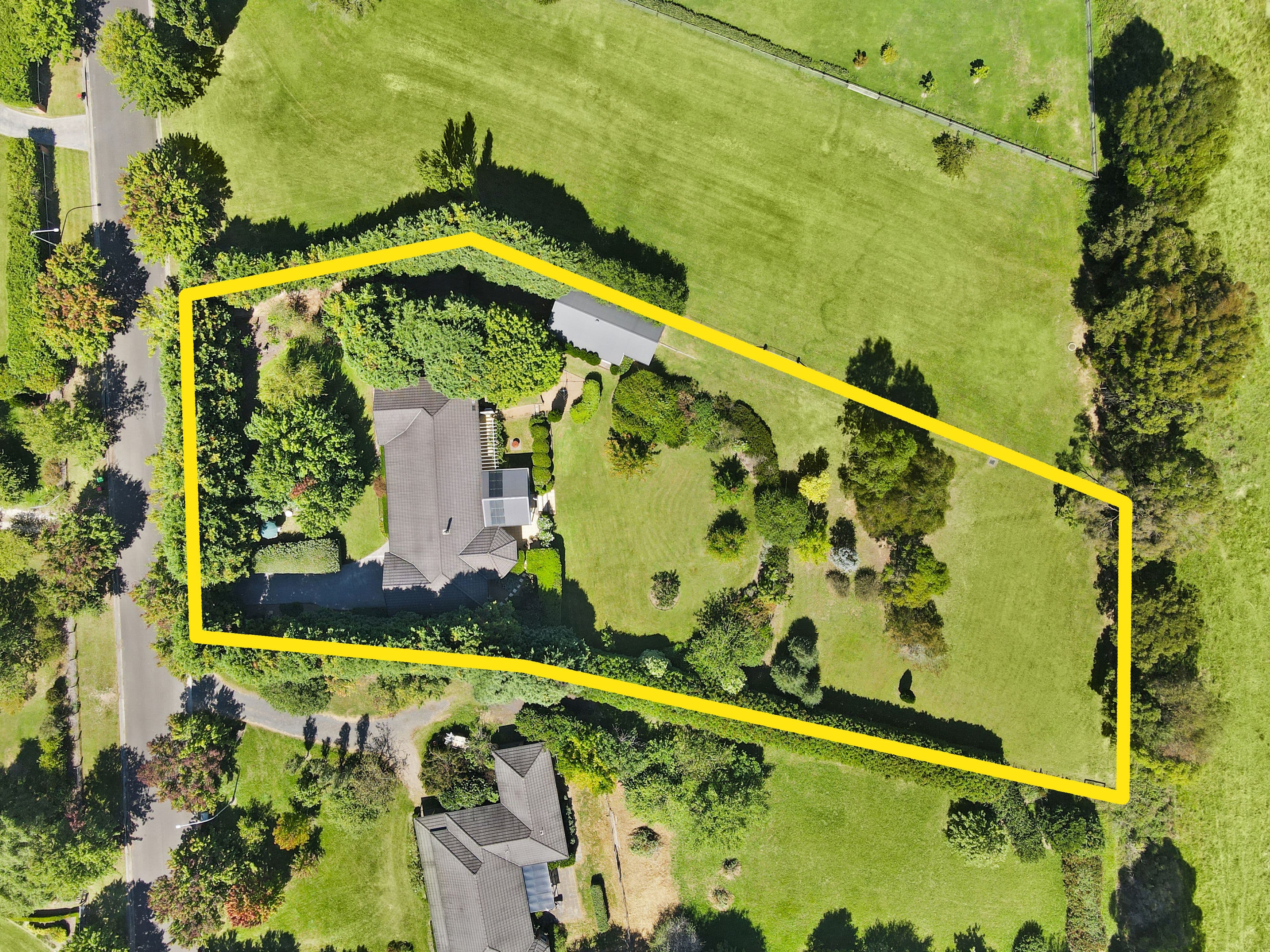 28 Watkins Drive, Moss Vale NSW 2577, Moss Vale - Thumbnail 2
