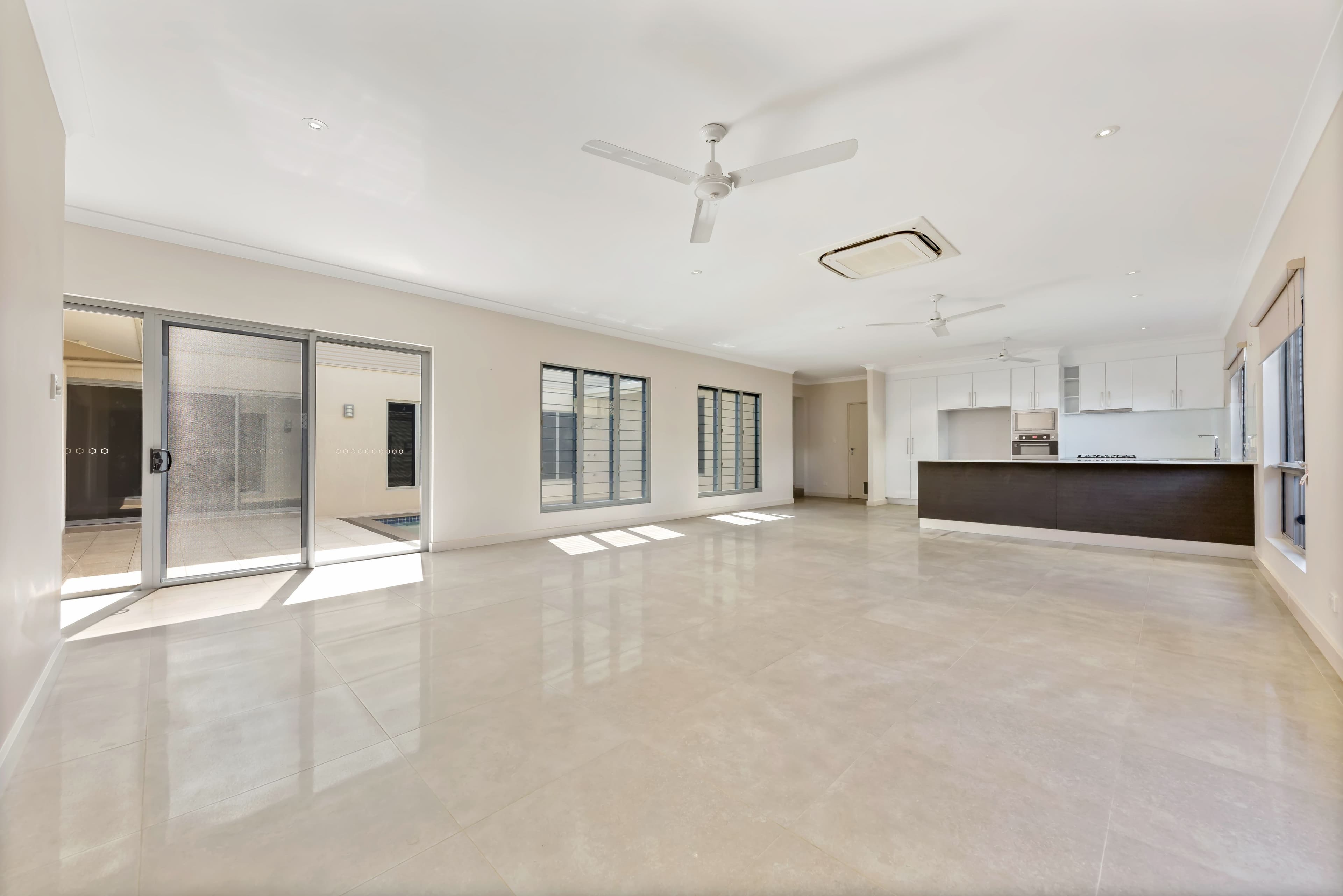 24 Freeman Street, Johnston NT 0832, Johnston - Thumbnail 3
