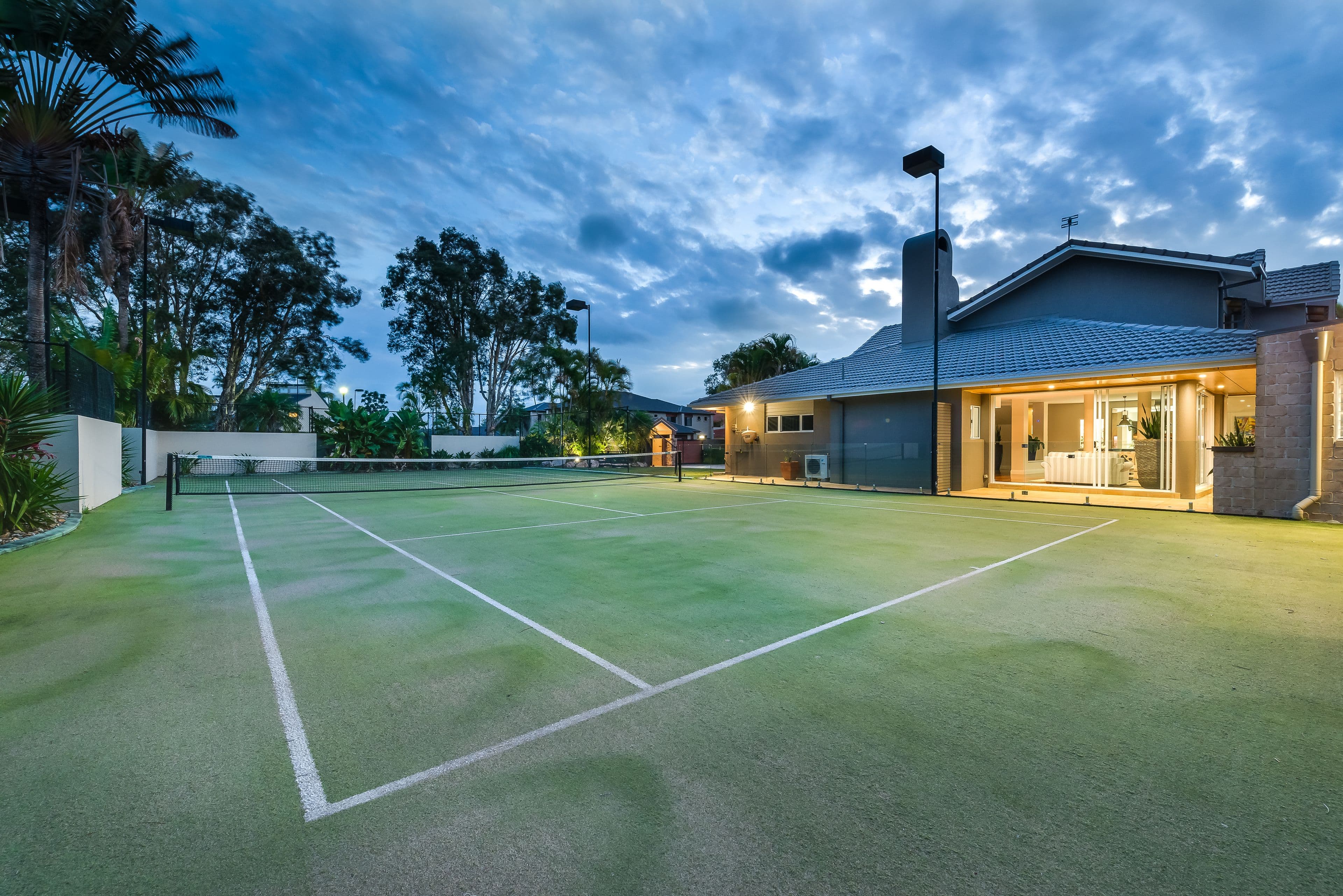 16 Freyburg Street, Sorrento QLD 4217, Sorrento - Thumbnail 7