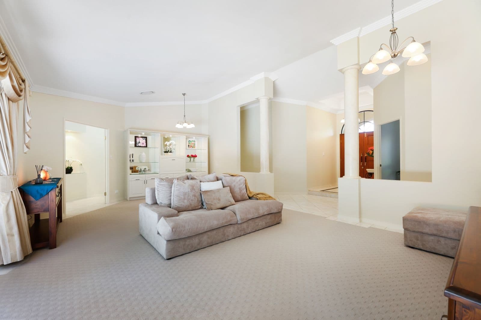 103 Arun Drive, Arundel QLD 4214, Arundel - Thumbnail 4