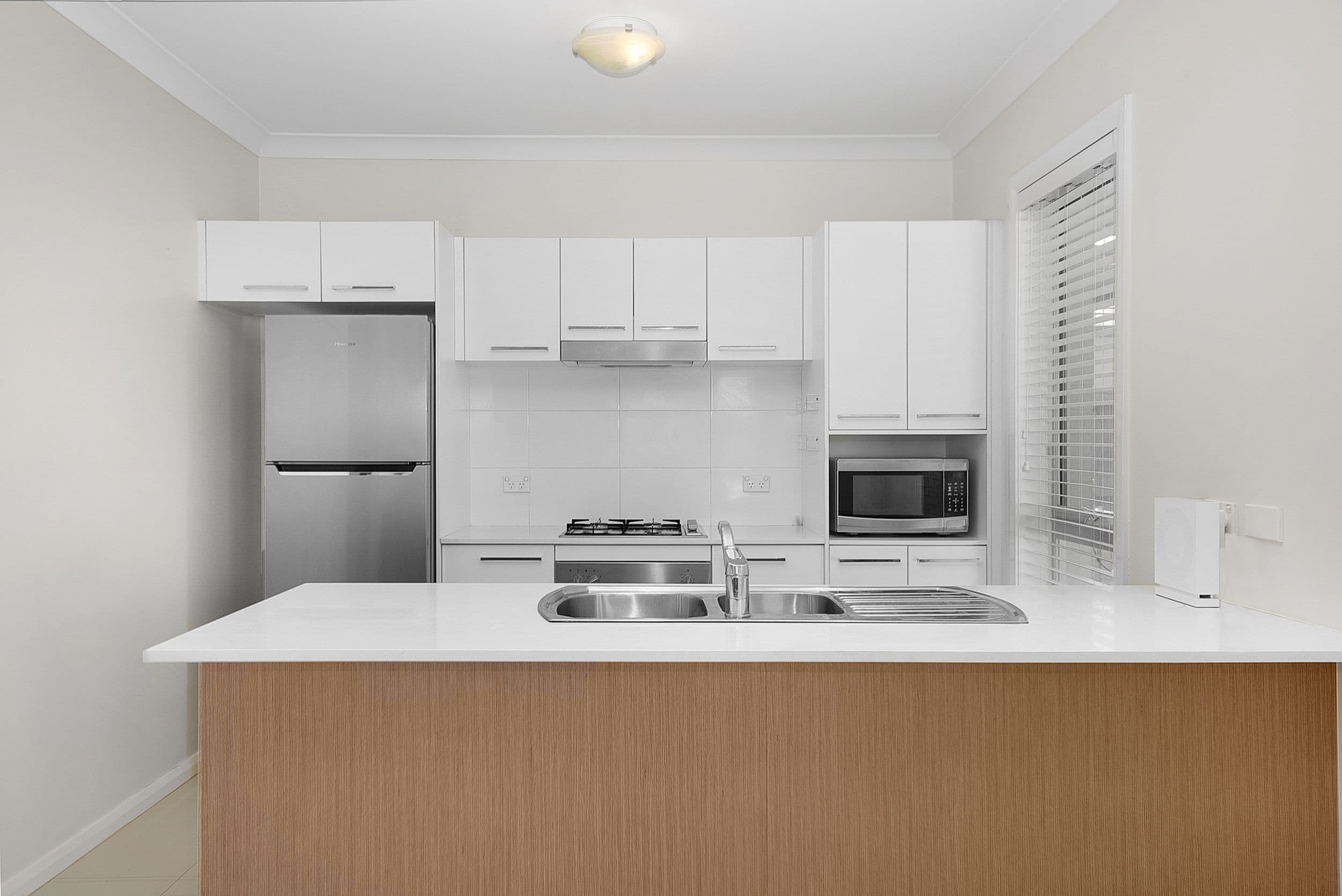 53 Hemsworth Avenue, Middleton Grange - Thumbnail 3