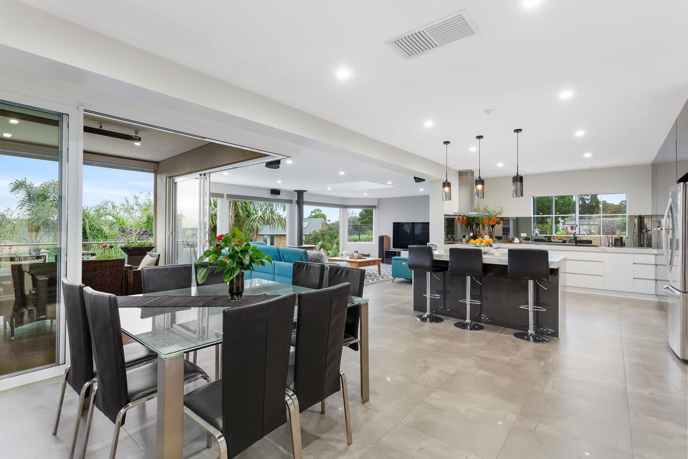 15 Erinne Court, SAINT HELENA VIC 3088, St Helena - Thumbnail 3