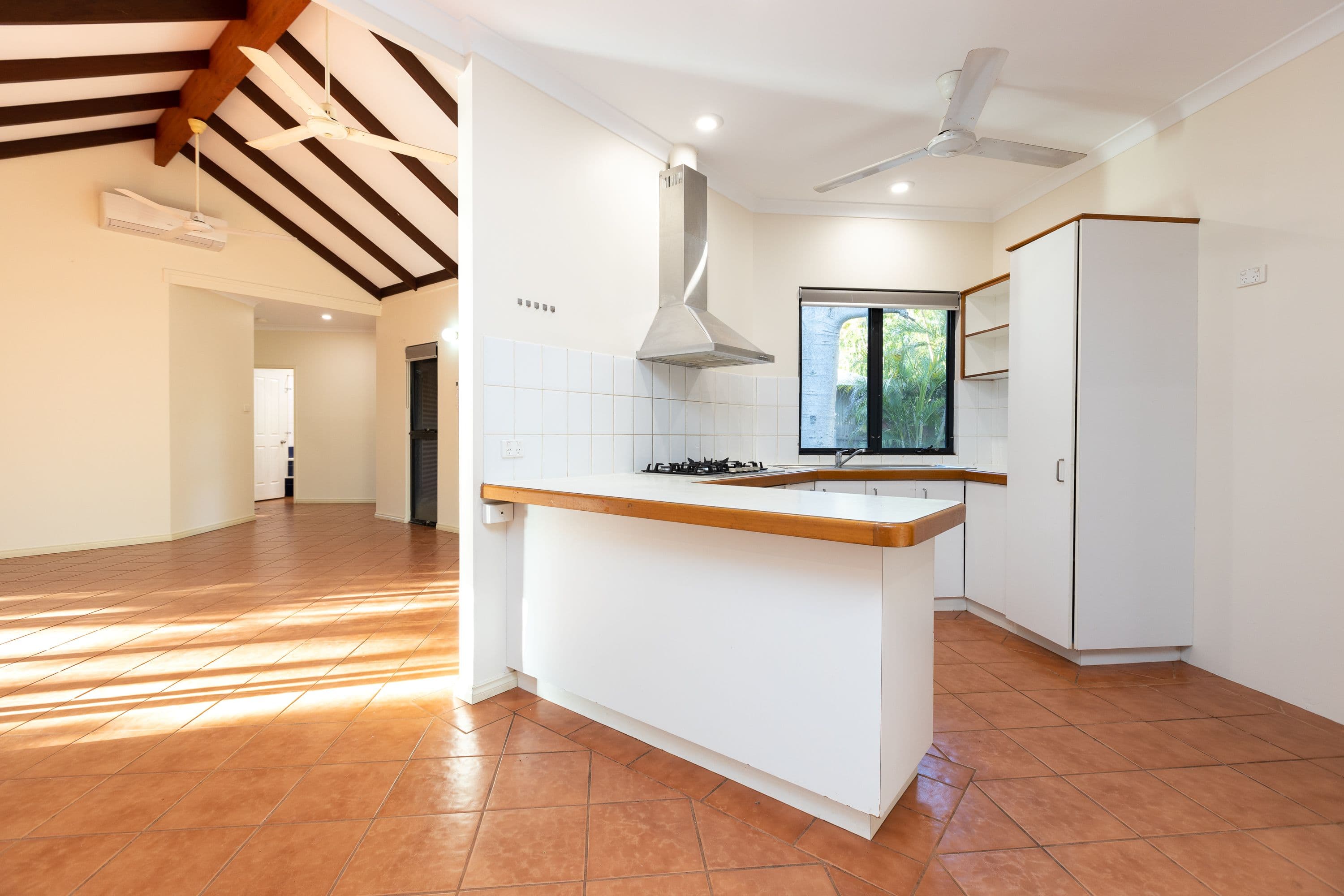3 Leichhardt Place, Broome WA 6725, Broome - Thumbnail 6