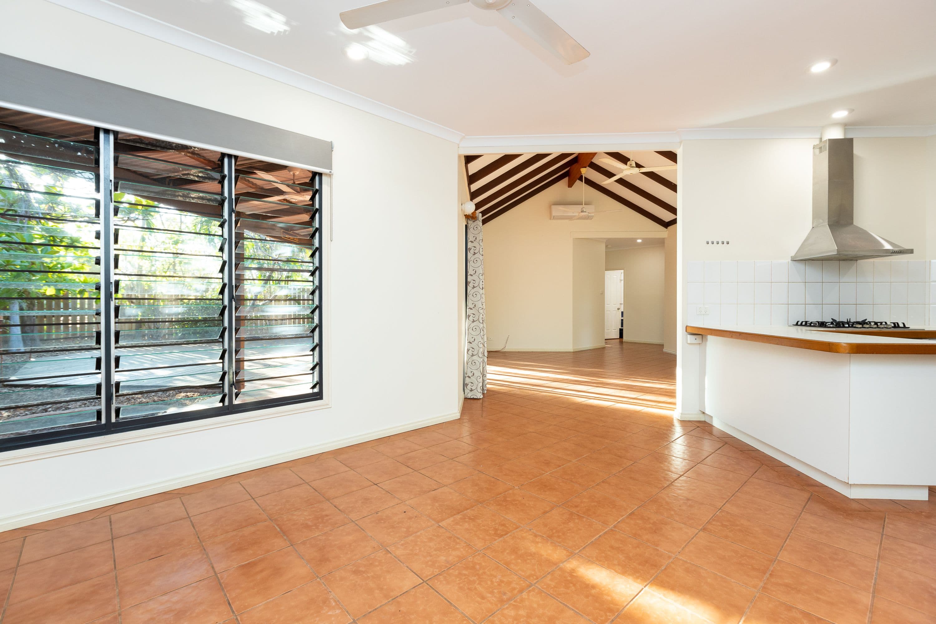 3 Leichhardt Place, Broome WA 6725, Broome - Thumbnail 7