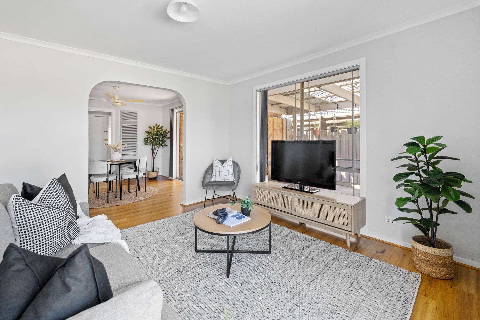 16 St Lawrence Close, Werribee VIC 3030, Werribee - Thumbnail 5