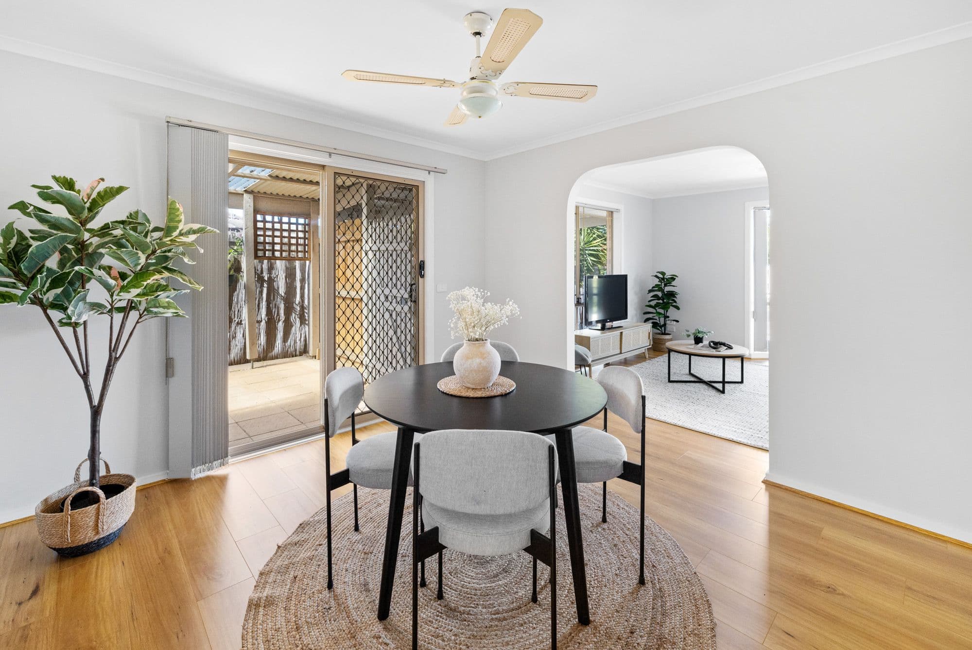 16 St Lawrence Close, Werribee VIC 3030, Werribee - Thumbnail 7