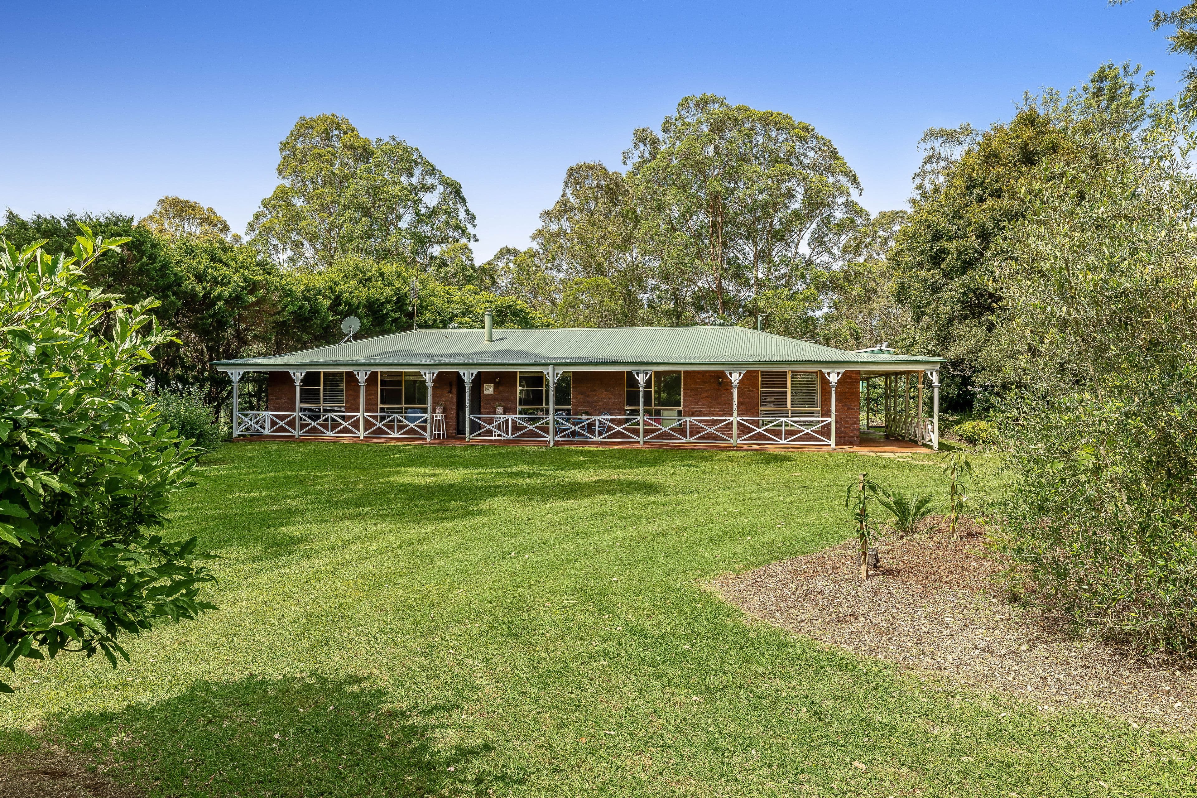 8 Cristina Court, Highfields QLD 4352, Highfields - Thumbnail 2