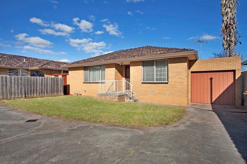 106 Noble Street, Noble Park VIC 3174, Noble Park - Image 1
