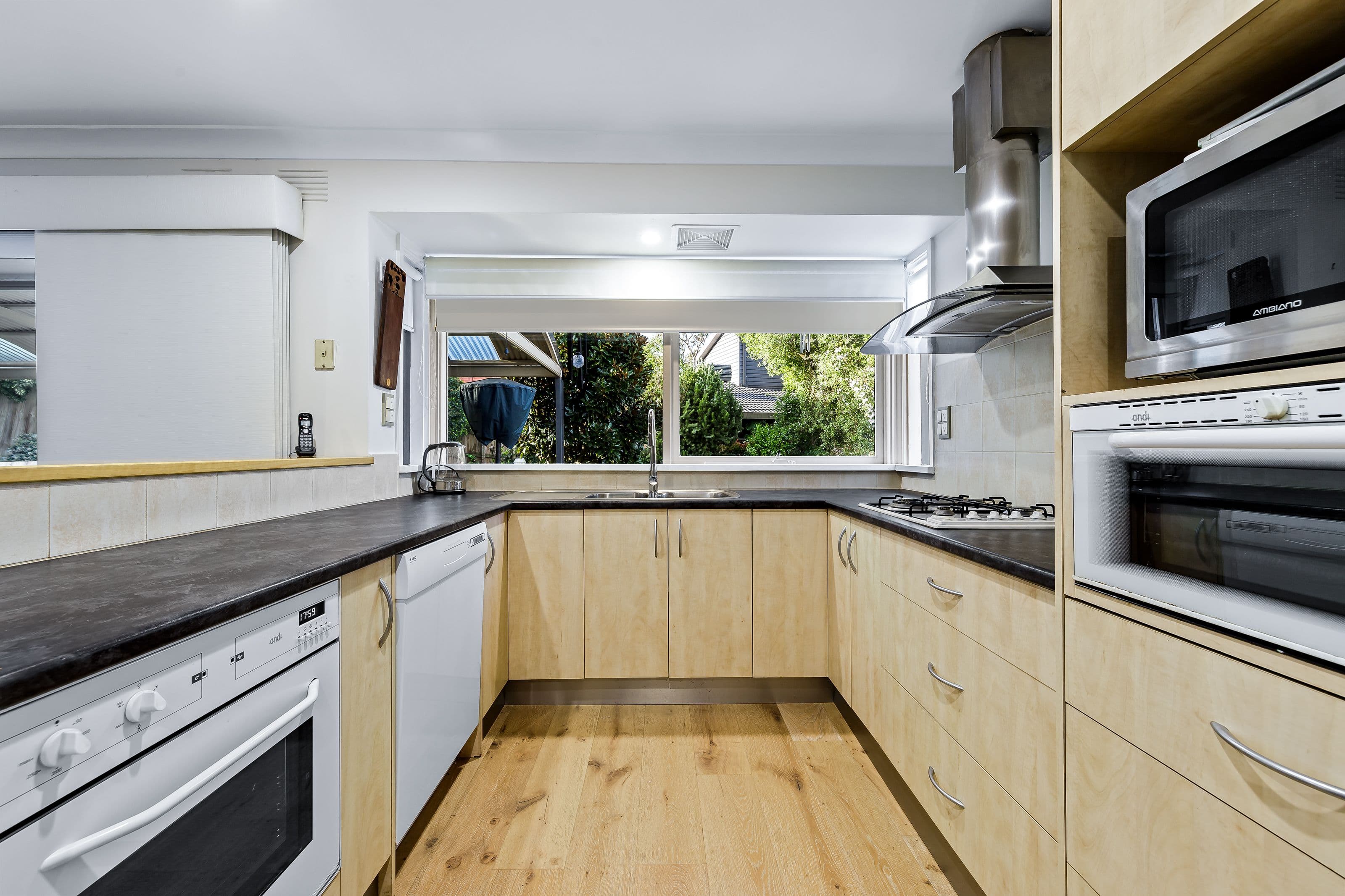 919 Ferntree Gully Road, Wheelers Hill VIC 3150, Wheelers Hill - Thumbnail 5
