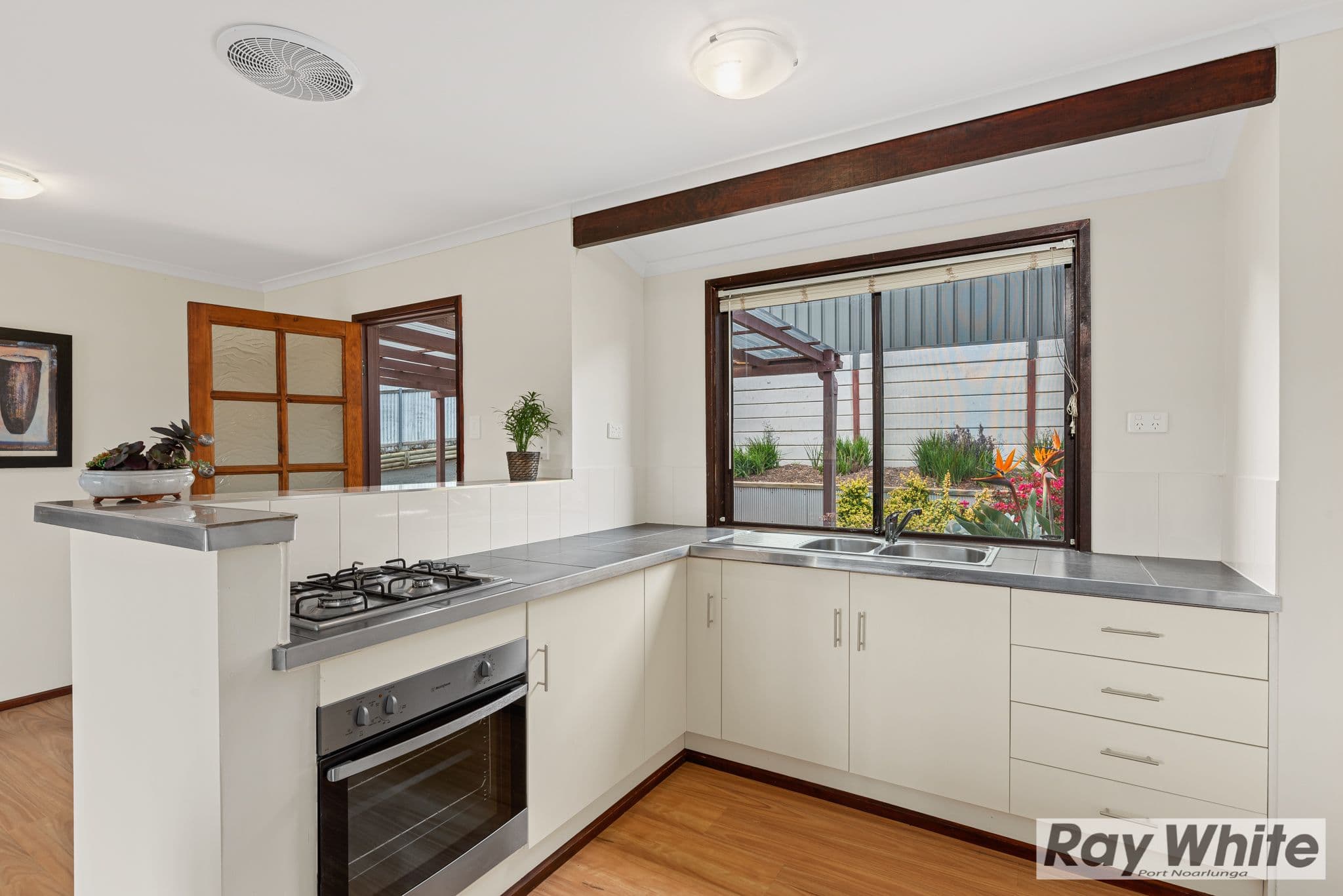 4 Glamis Court, Noarlunga Downs SA 5168, Noarlunga Downs - Thumbnail 6