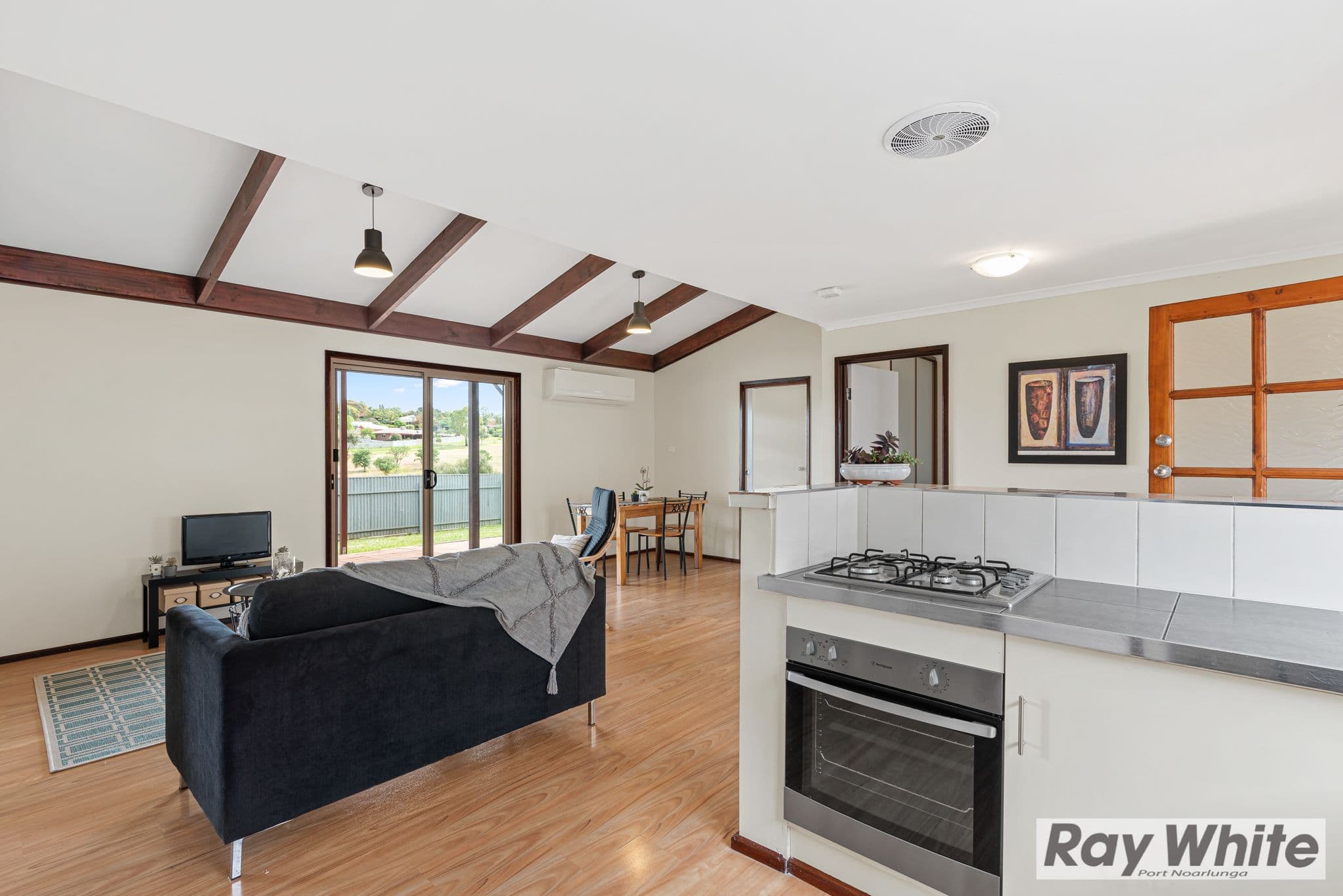 4 Glamis Court, Noarlunga Downs SA 5168, Noarlunga Downs - Thumbnail 7