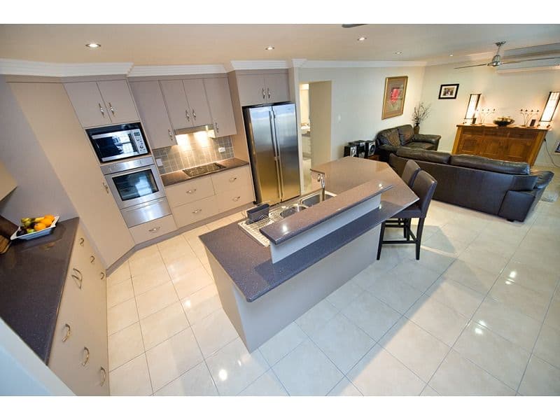 33 Haven Close, Norman Gardens QLD 4701, Norman Gardens - Thumbnail 6