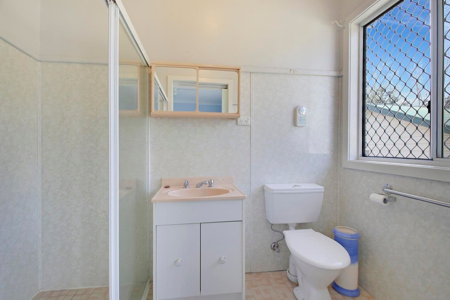 25 Wyatt Street, GOULBURN NSW 2580, Goulburn - Thumbnail 3