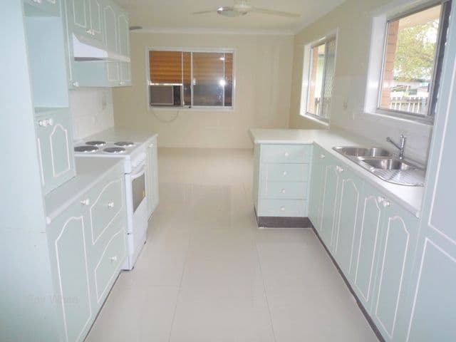 71 Bancroft Terrace, DECEPTION BAY QLD 4508, Deception Bay - Thumbnail 2