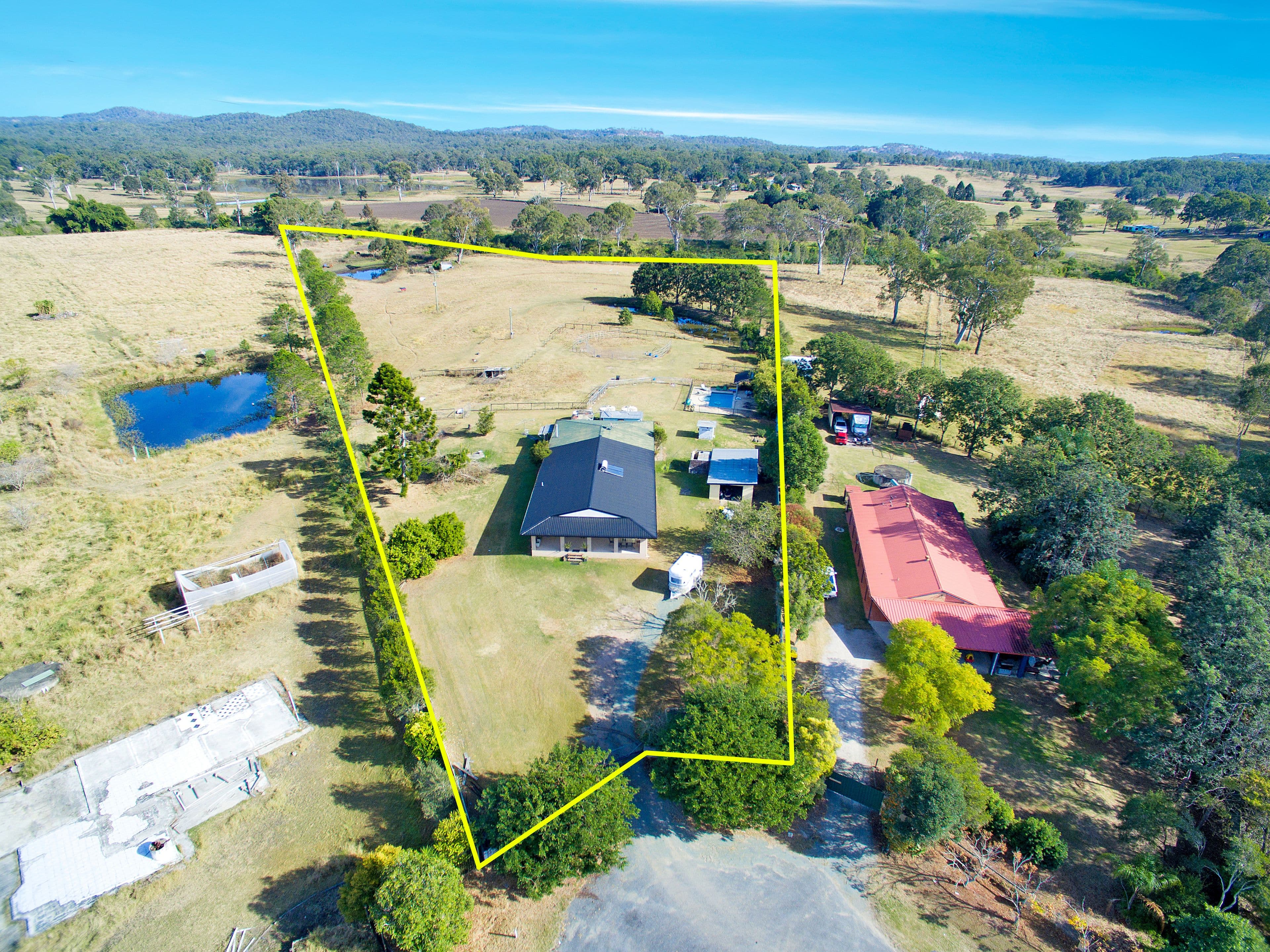 2 Larch Road, Tamborine QLD 4270, Tamborine - Thumbnail 4