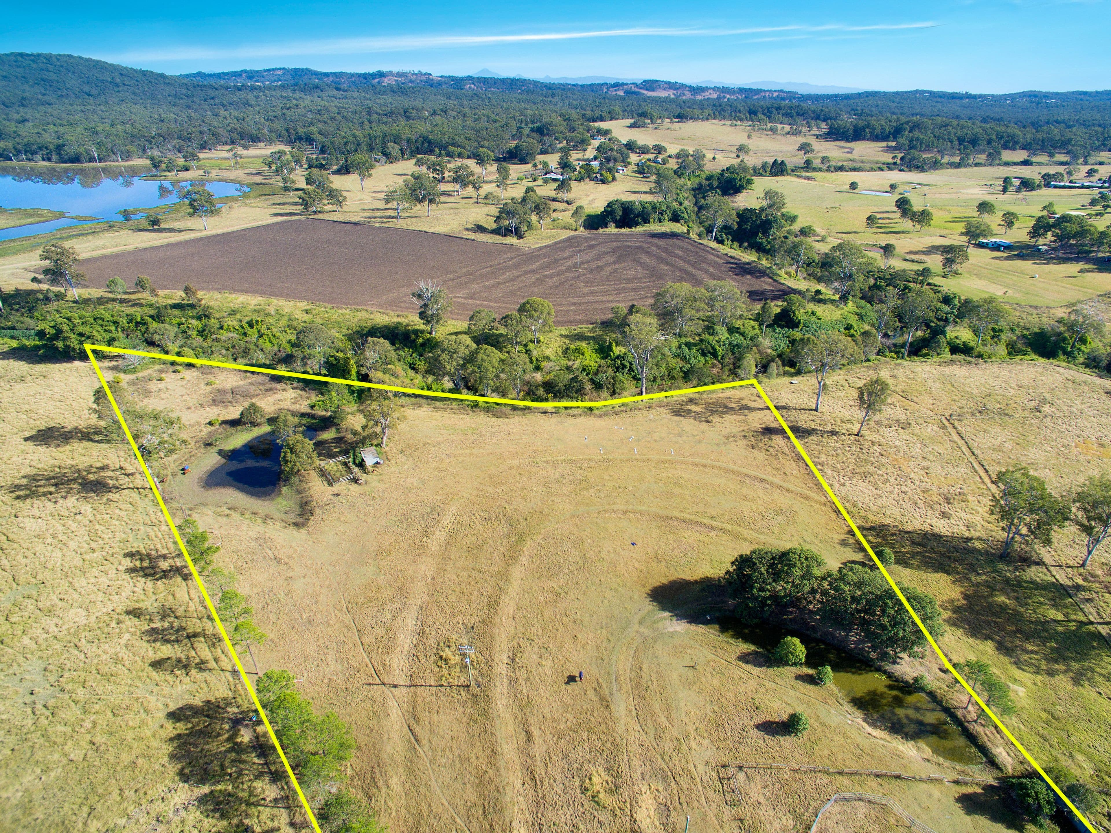 2 Larch Road, Tamborine QLD 4270, Tamborine - Thumbnail 7