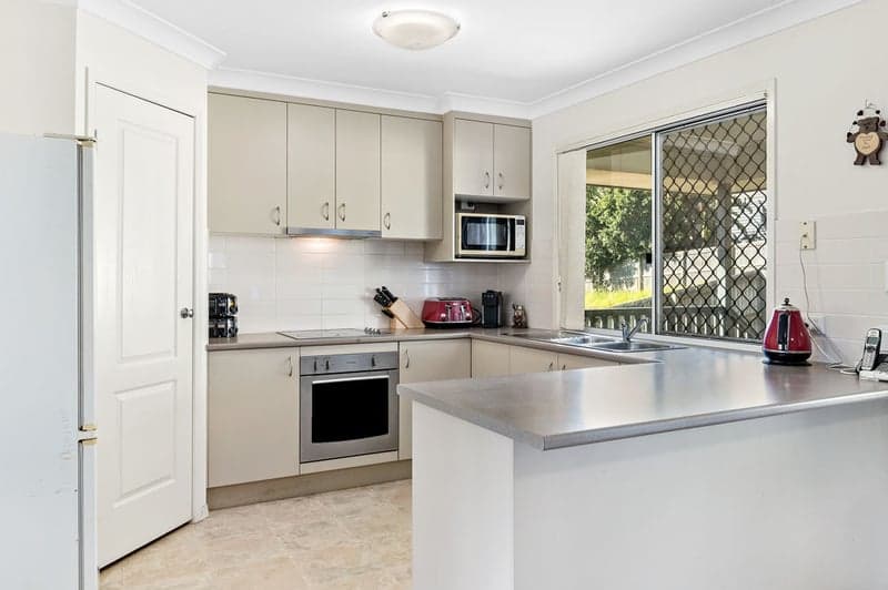4 Valleyview Street, Narangba - Thumbnail 2