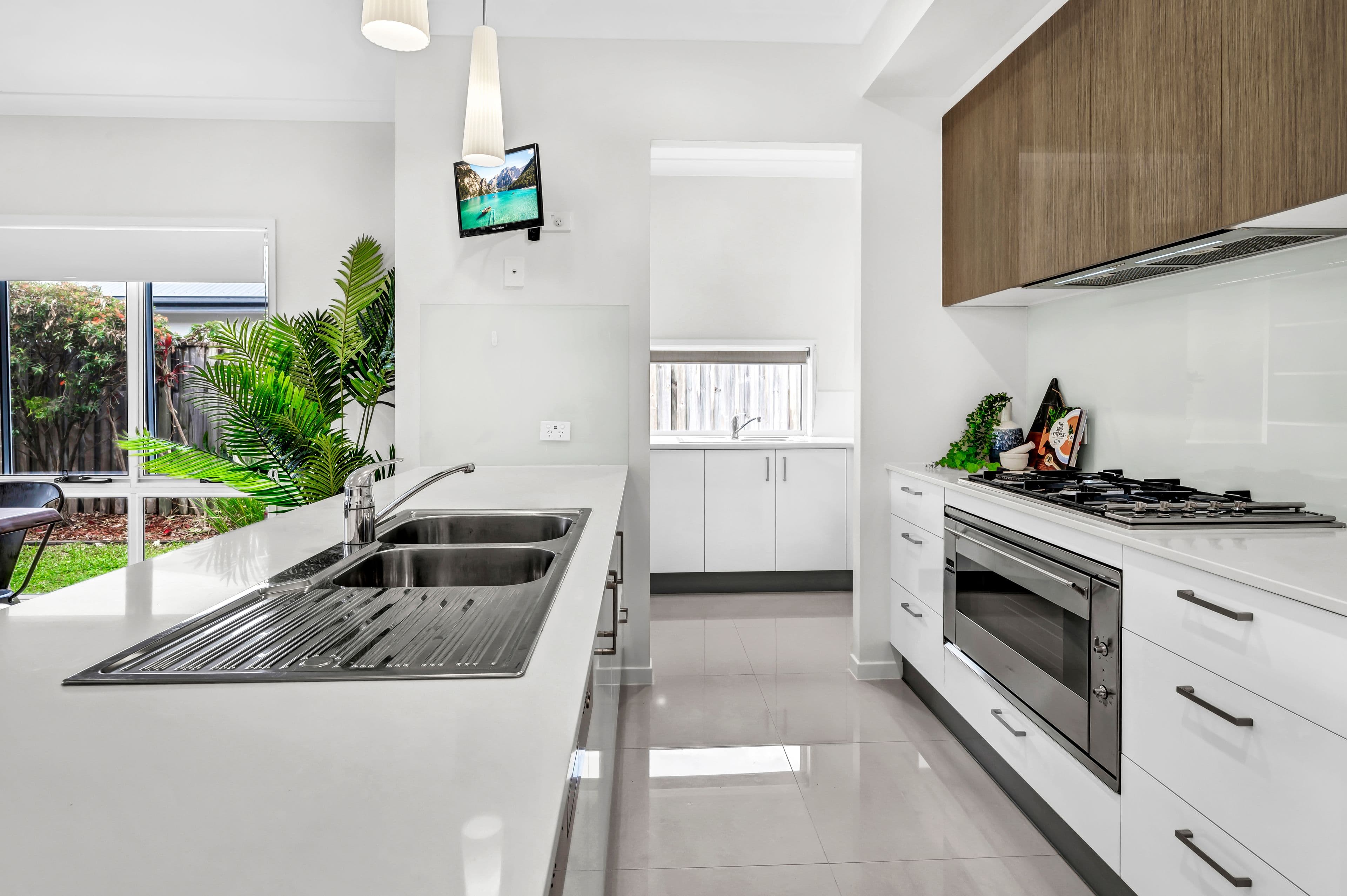 459 Gainsborough Drive, Pimpama QLD 4209, Pimpama - Thumbnail 3