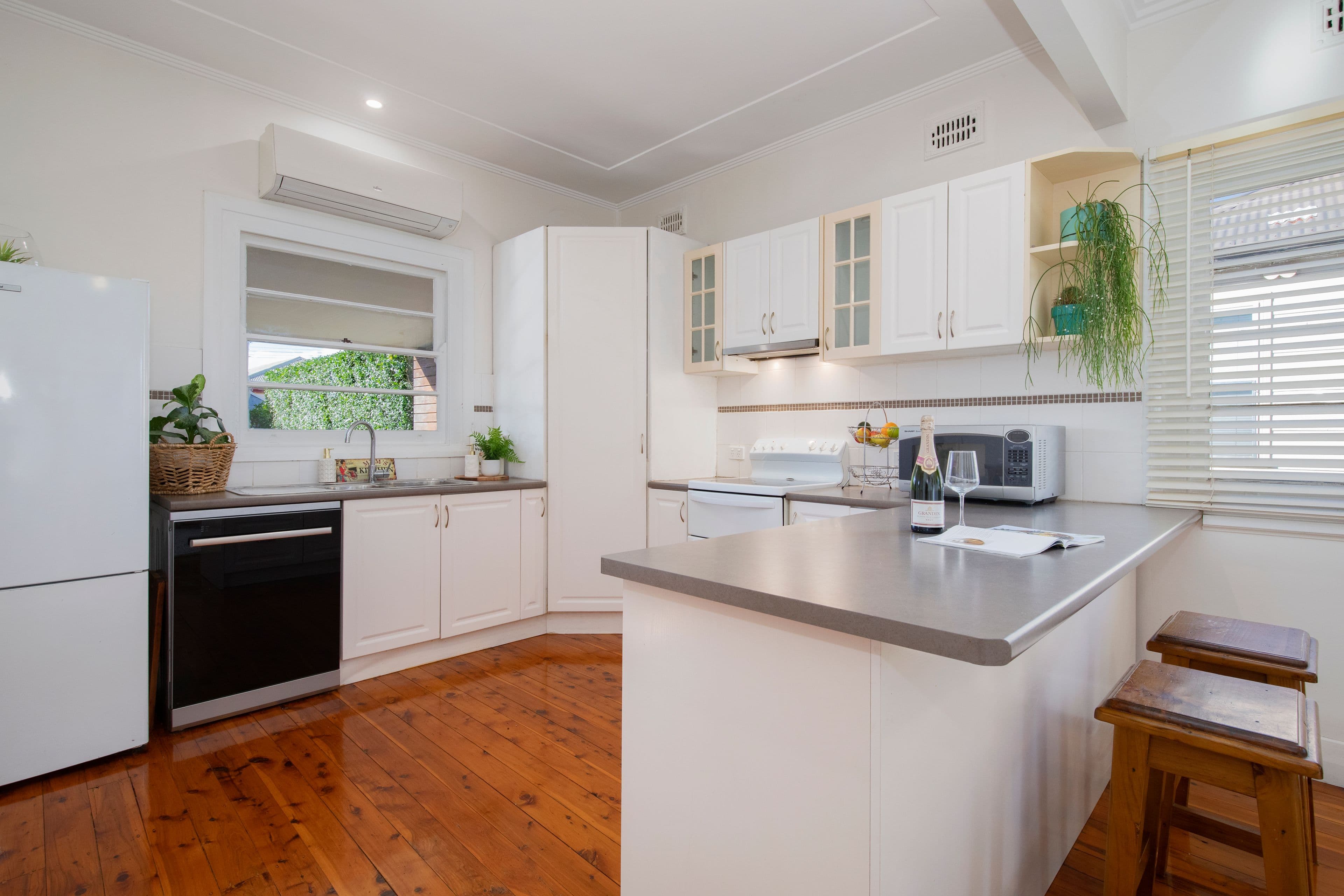 4 Hay Street, Mayfield NSW 2304, Mayfield - Thumbnail 3