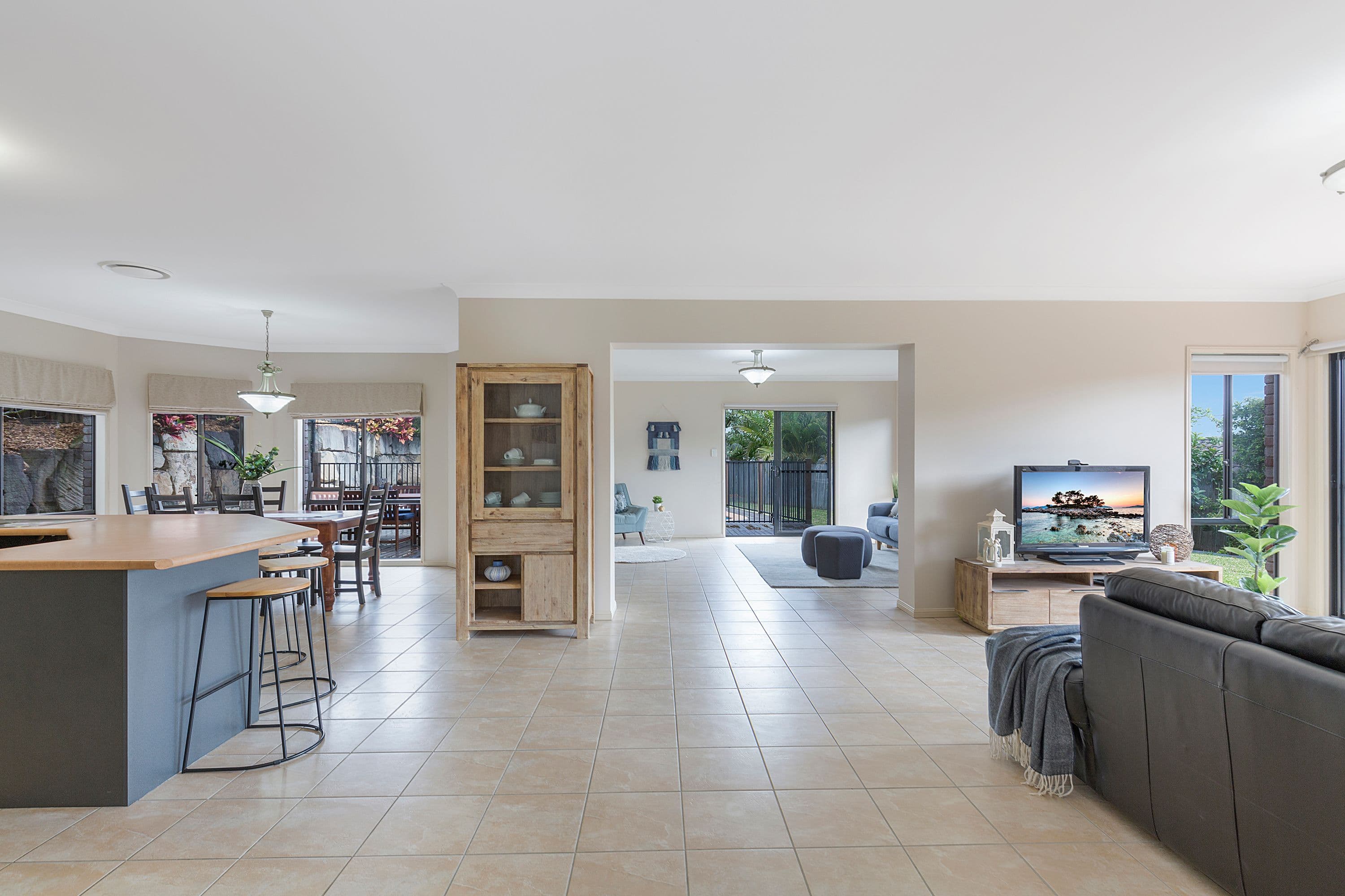 10 Alberic Court, Eatons Hill QLD 4037, Eatons Hill - Thumbnail 5
