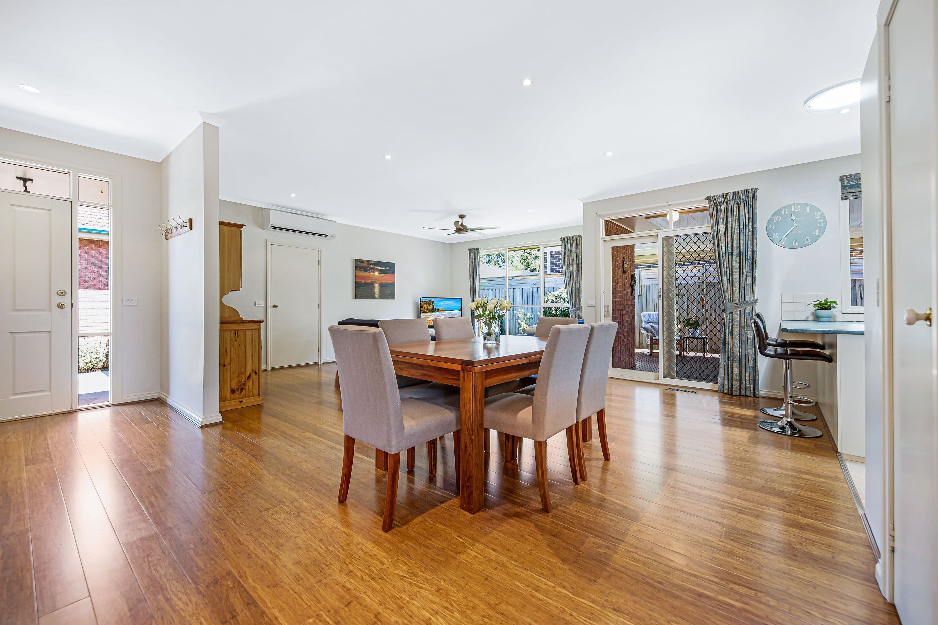 4 Hilton Street, Mount Waverley VIC 3149, Mount Waverley - Thumbnail 3
