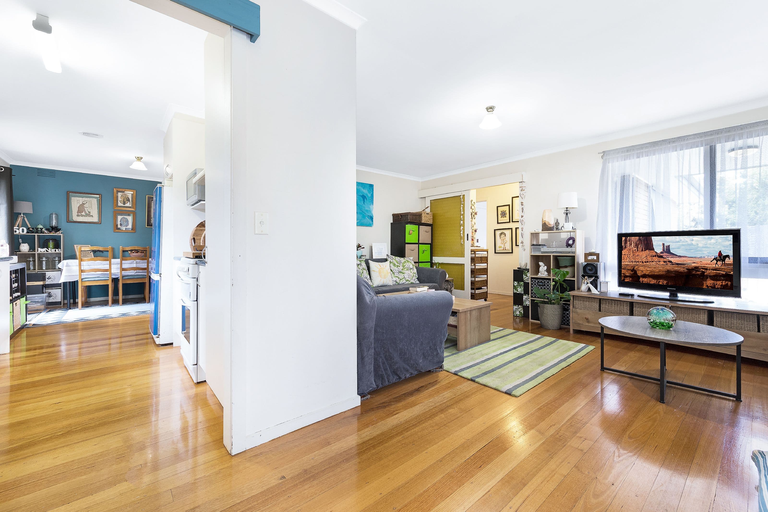 32 Capital Avenue, Glen Waverley VIC 3150, Glen Waverley - Thumbnail 2
