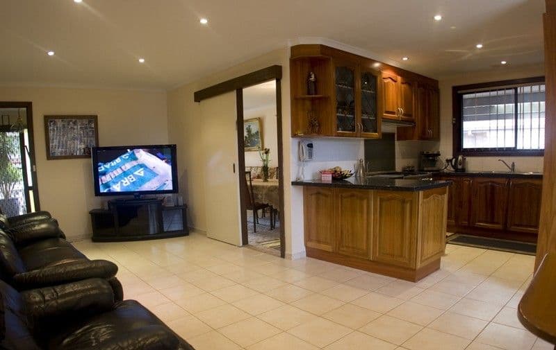 57 Glenelg Drive, CLAYTON SOUTH VIC 3169, Clayton South - Thumbnail 3