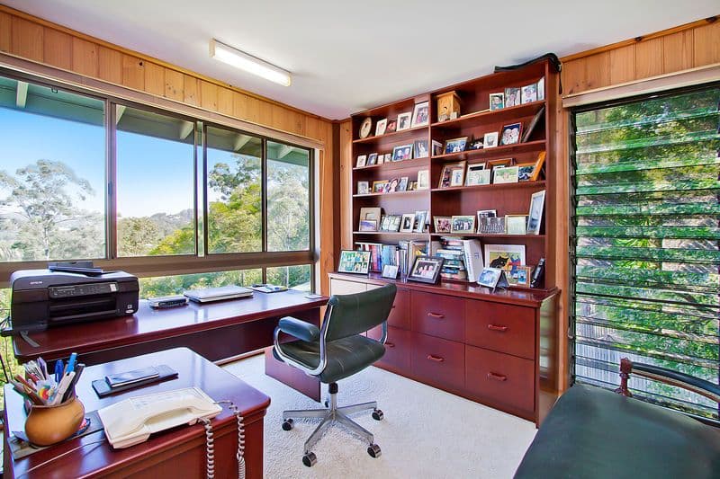 16 Larentia Street, CURRUMBIN WATERS QLD 4223, Currumbin Waters - Thumbnail 4