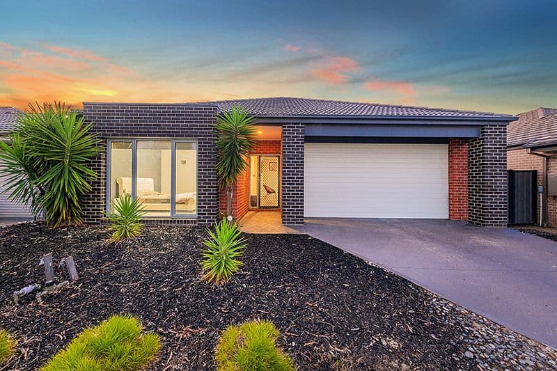 100 Selandra Boulevard, Clyde North VIC 3978, Clyde North - Image 1
