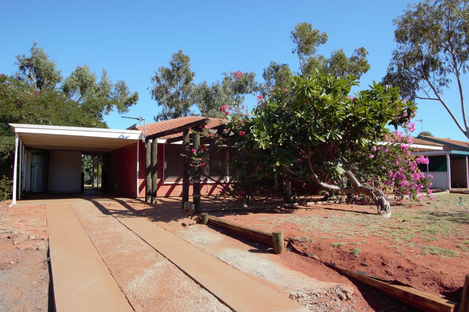 10 Berkeley Crescent, Dampier WA 6713, Dampier - Thumbnail 2