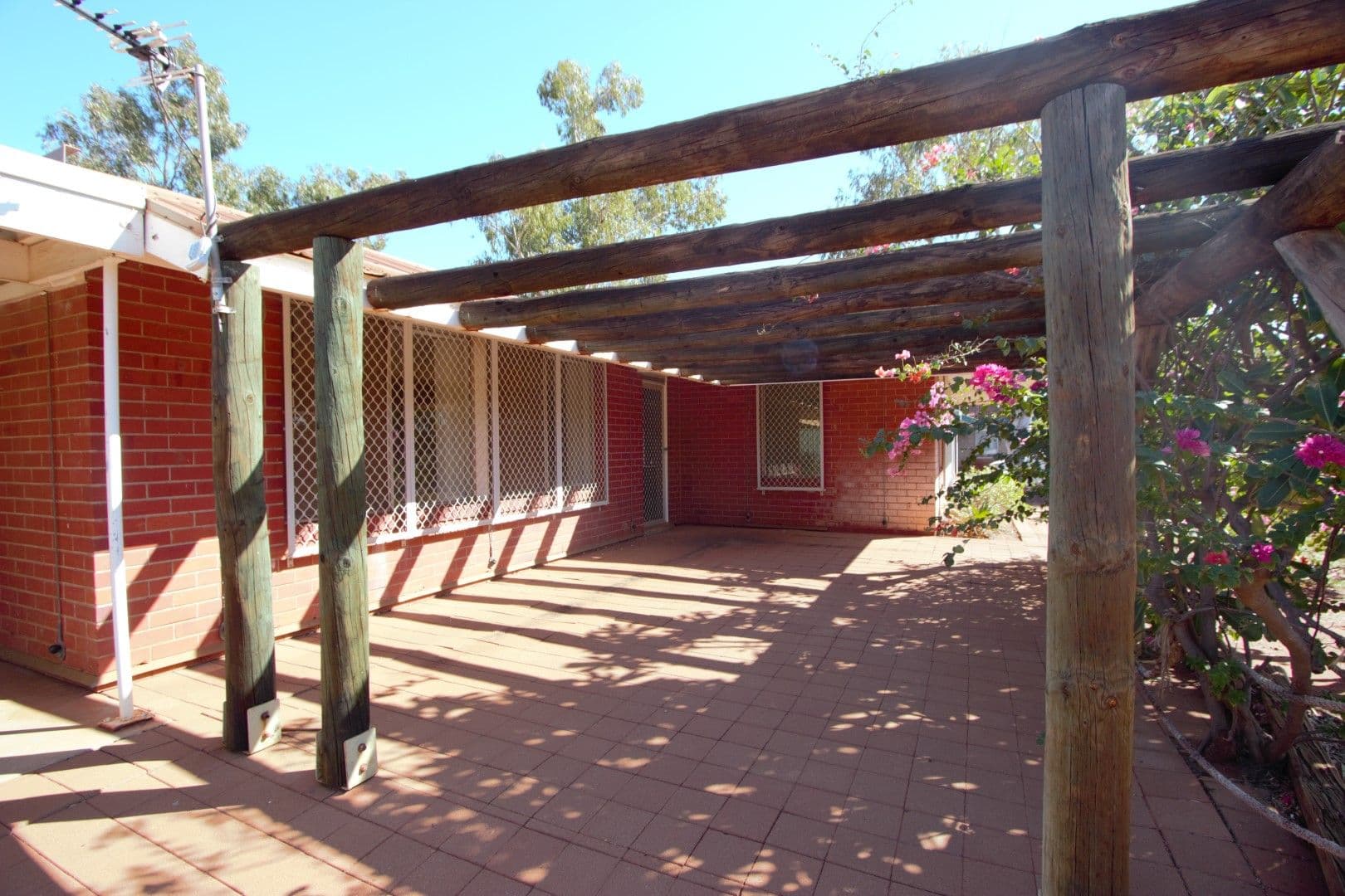 10 Berkeley Crescent, Dampier WA 6713, Dampier - Thumbnail 3