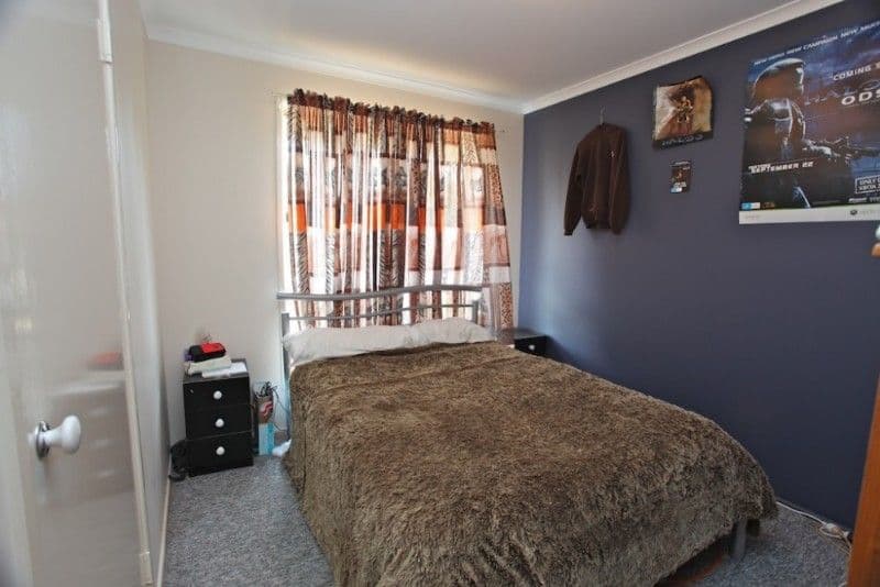 15 Kate Avenue, DECEPTION BAY QLD 4508, Deception Bay - Thumbnail 6