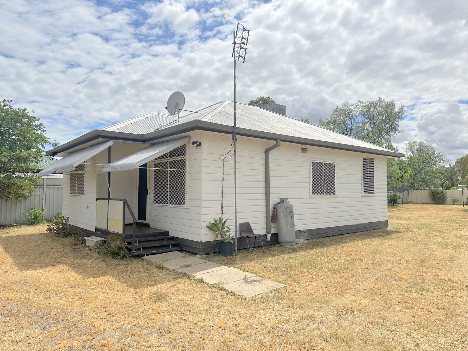 320 Boston Street, Moree NSW 2400, Moree - Image 1