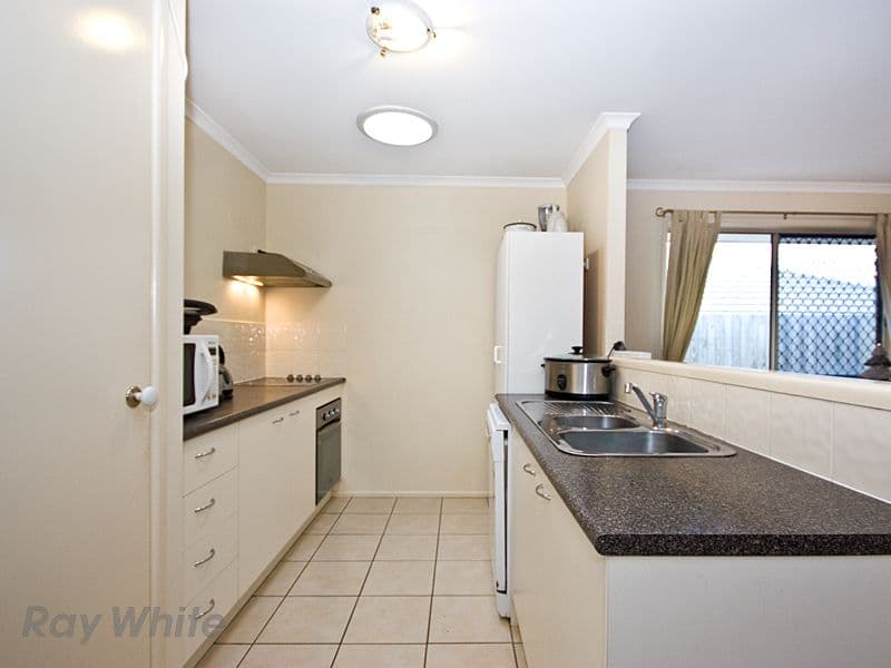 4 Chevron Close, FOREST LAKE QLD 4078, Forest Lake - Thumbnail 2