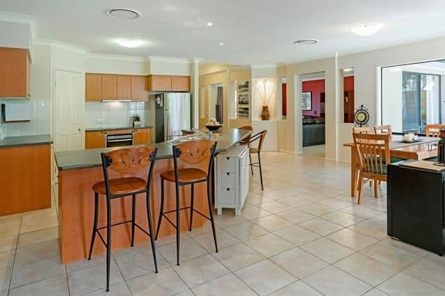 21 Dallow Crescent, Monterey Keys, HELENSVALE QLD 4212, Helensvale - Thumbnail 4
