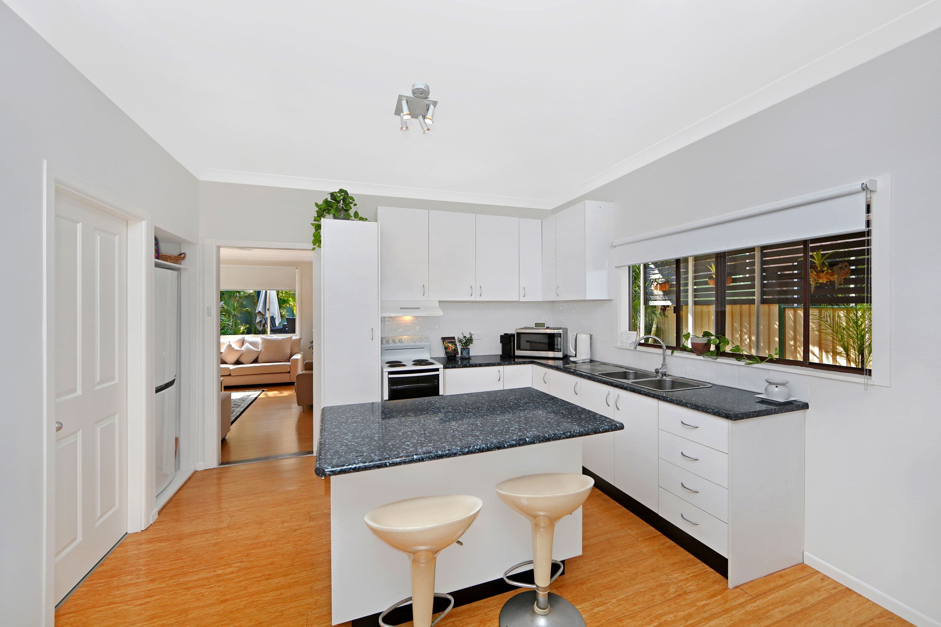33 Woodland Parkway, Buff Point - Thumbnail 5