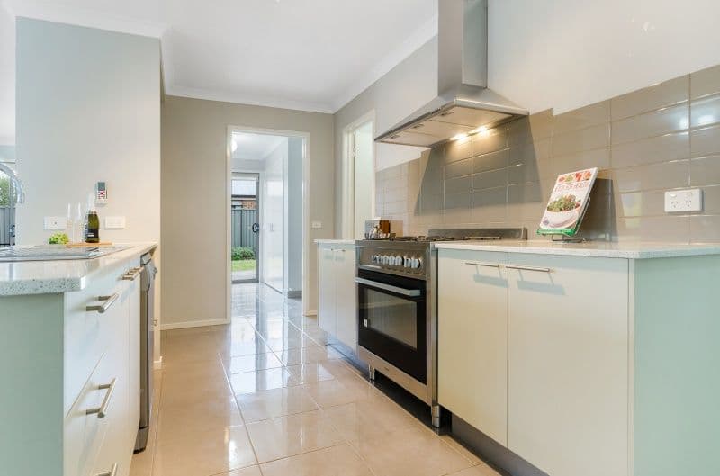 34 Nankeen Avenue, Lara VIC 3212, Lara - Thumbnail 3