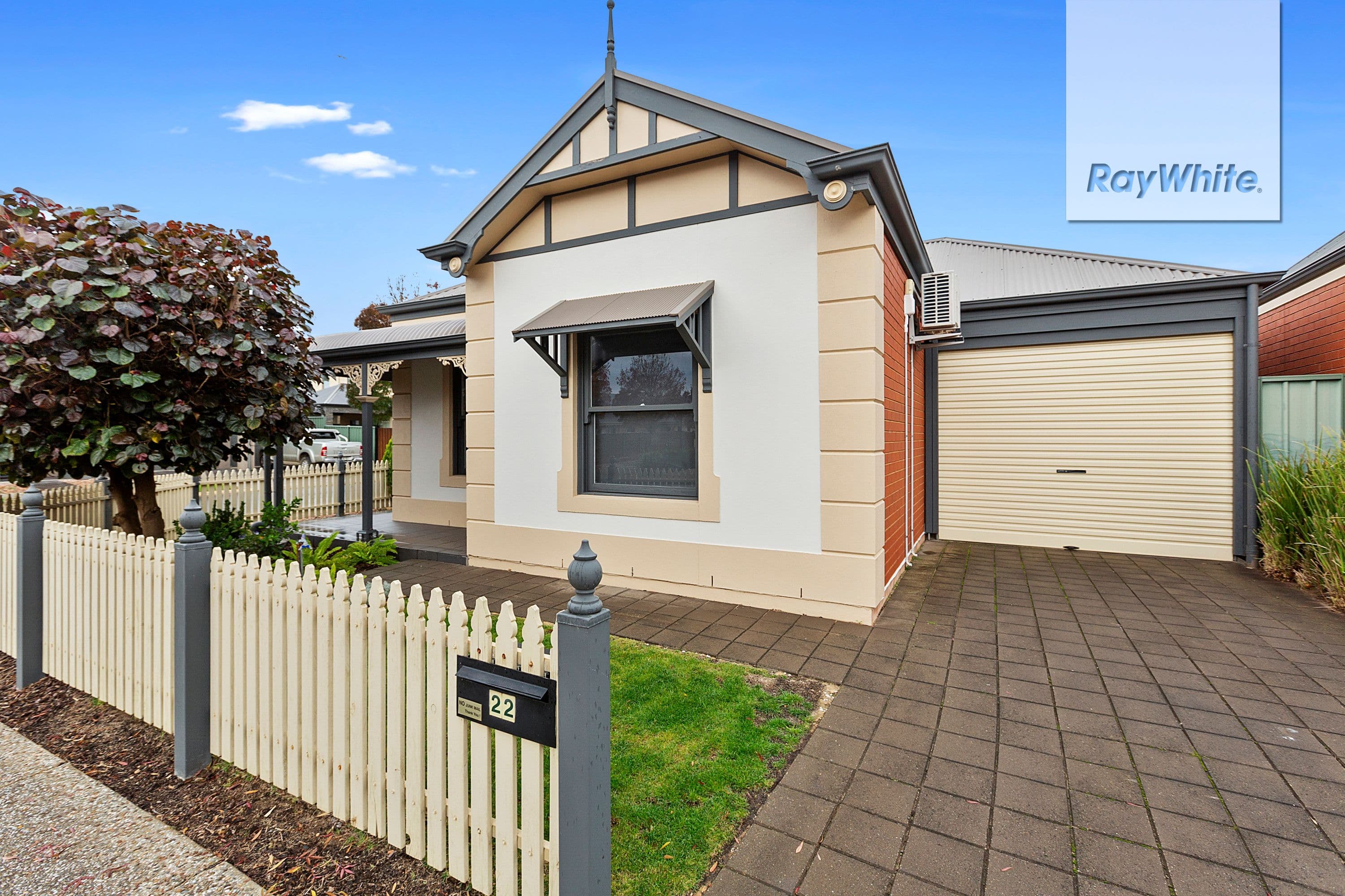 22 Broadwater Crescent, Mawson Lakes SA 5095, Mawson Lakes - Image 1
