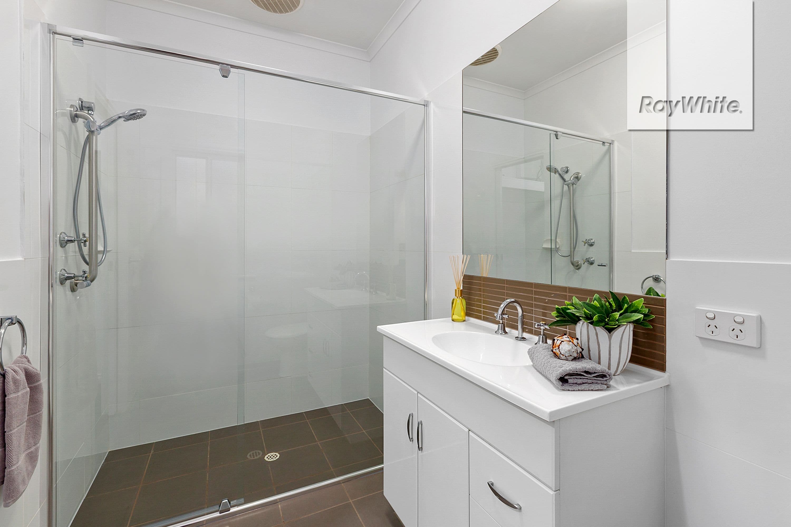 22 Broadwater Crescent, Mawson Lakes SA 5095, Mawson Lakes - Thumbnail 7