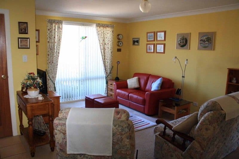 2 Killarney Place, Robinson Avenue, GLEN INNES NSW 2370, Glen Innes - Thumbnail 3